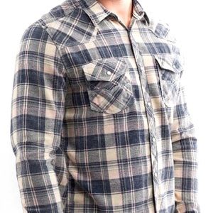 Flannel, size Large. Brand: BKE